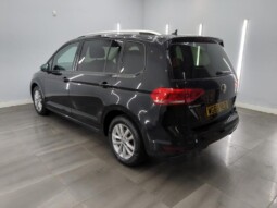 
										Volkswagen Touran 2018 (128 598km) full									