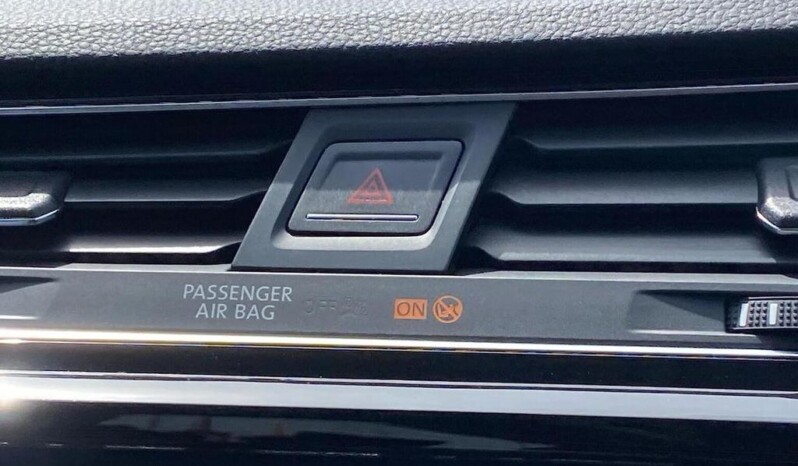 
								Volkswagen Touran 2021 (45 967km) full									