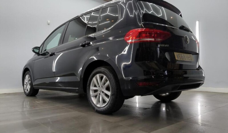 
								Volkswagen Touran 2018 (128 598km) full									
