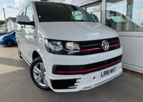 Volkswagen Transporter 2018 (119 899km)