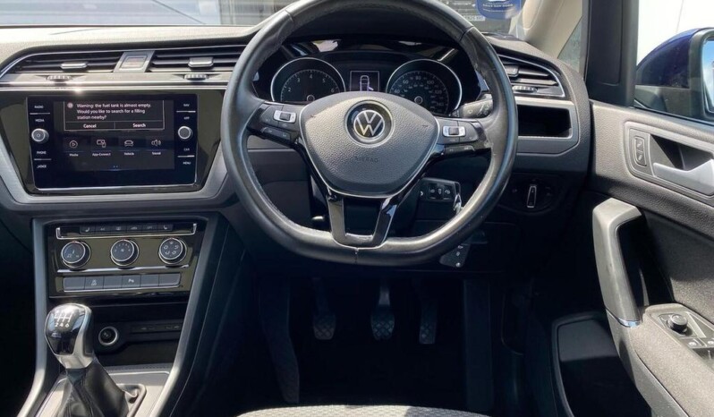 
								Volkswagen Touran 2021 (45 967km) full									