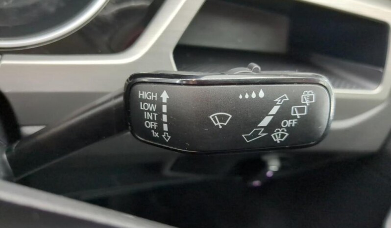 
								Volkswagen Touran 2018 (128 598km) full									
