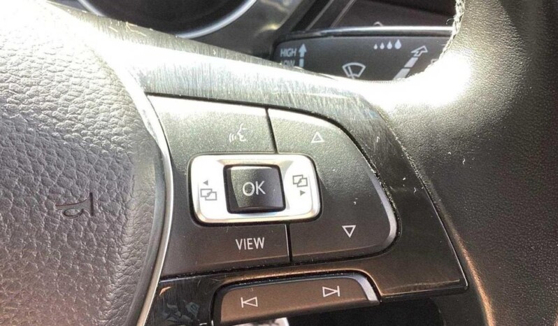 
								Volkswagen Touran 2020 (111 016km) full									