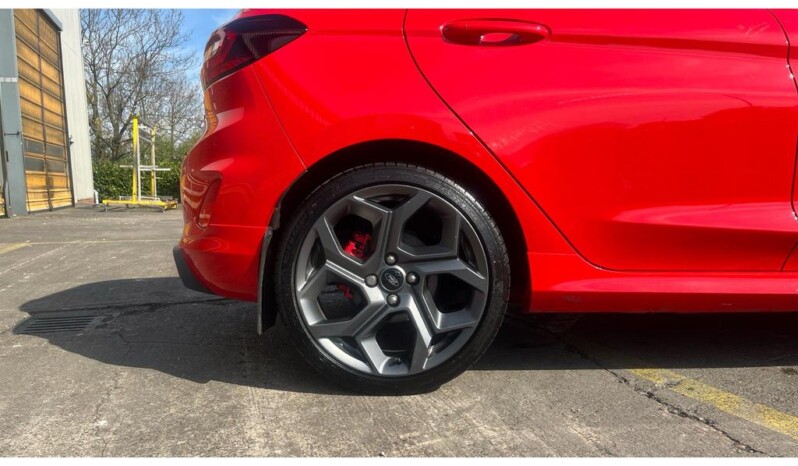 
								Ford Fiesta 2023 (17 680km) full									