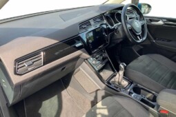 
										Volkswagen Touran 2020 (40 582km) full									