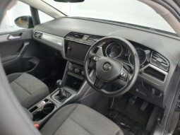 
										Volkswagen Touran 2018 (128 598km) full									