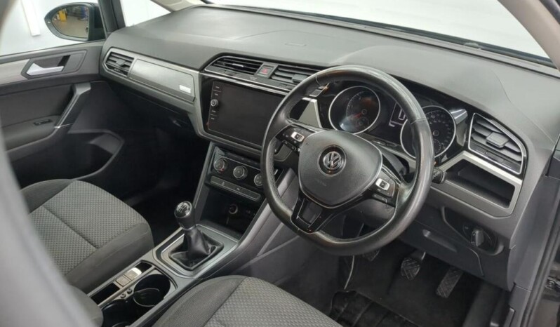 
								Volkswagen Touran 2018 (128 598km) full									