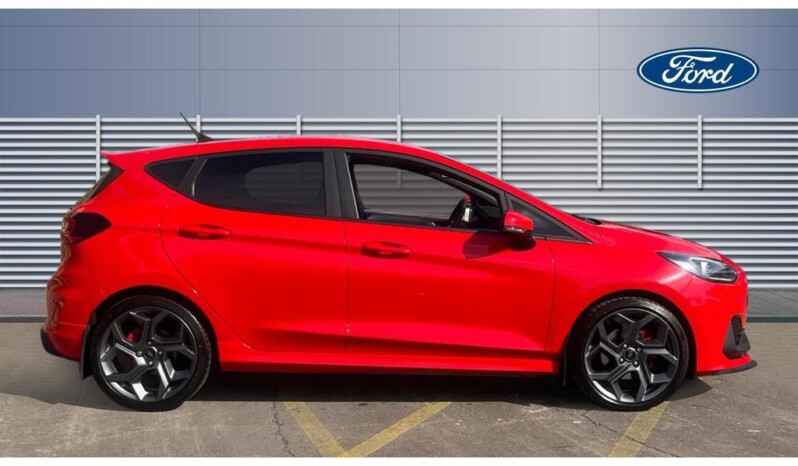 
								Ford Fiesta 2023 (17 680km) full									