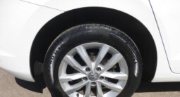 
										Volkswagen Touran 2018 (73 655km) full									