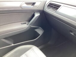 
										Volkswagen Touran 2020 (150 271km) full									