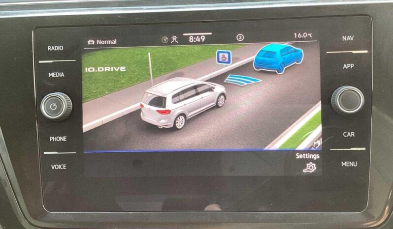 
								Volkswagen Touran 2020 (111 016km) full									