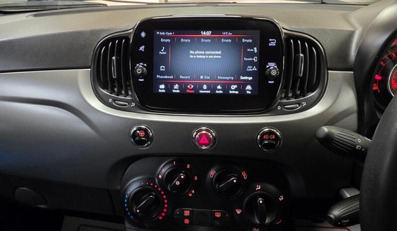 
								Fiat 500 2018 (64374km) full									