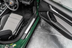 
										Porsche 911 2024 (9560km) full									