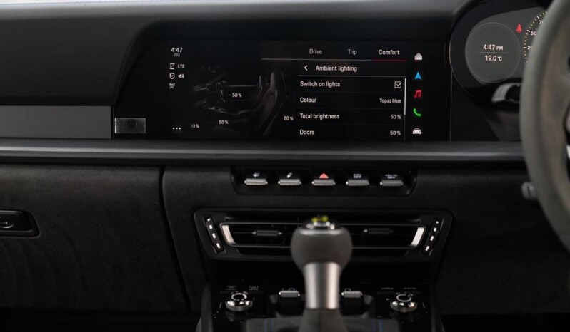 
								Porsche 911 2021(18731km) full									
