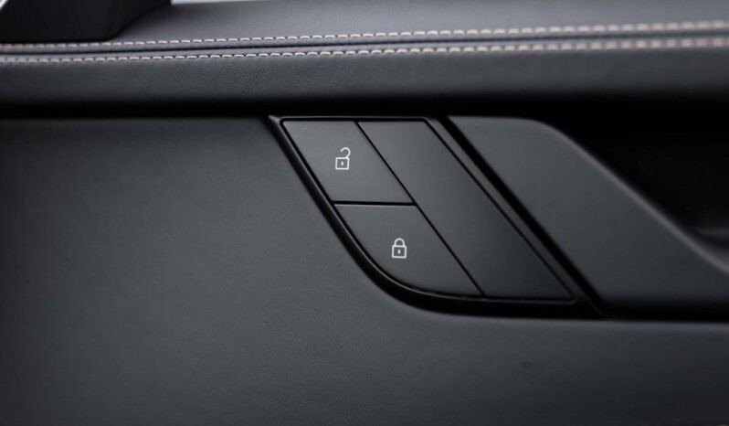 
								Porsche 911 2022 (14 524 km) full									