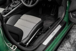 
										Porsche 911 2024 (9560km) full									