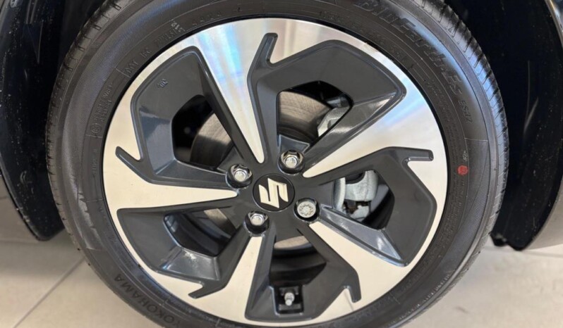 
								Suzuki Swift full									