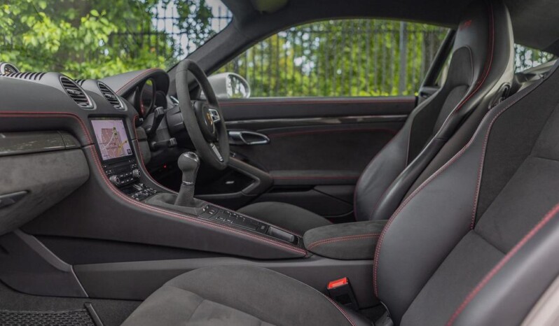 
								Porsche 718 Cayman 2022 (12702km) full									