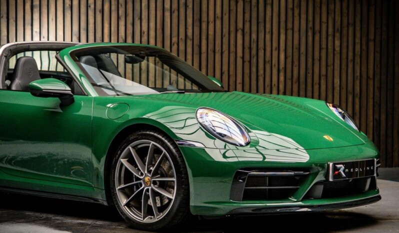 
								Porsche 911 2024 (9560km) full									