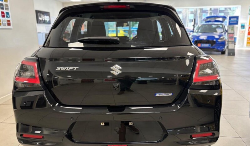 
								Suzuki Swift full									