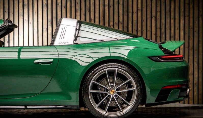 
								Porsche 911 2024 (9560km) full									