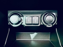
										Suzuki Swift full									