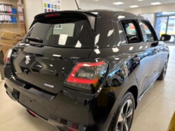 
										Suzuki Swift full									