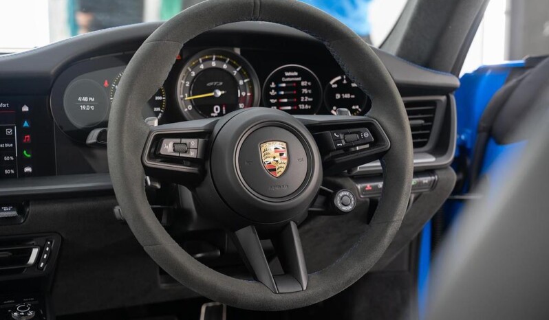 
								Porsche 911 2021(18731km) full									