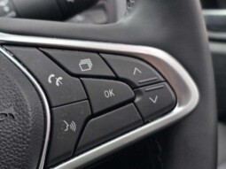 
										Renault Clio 2024 (17565km) full									