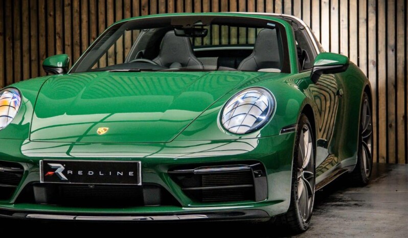 
								Porsche 911 2024 (9560km) full									