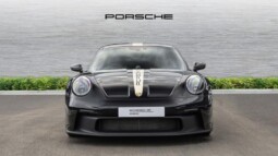 
										Porsche 911 2022 (14 524 km) full									