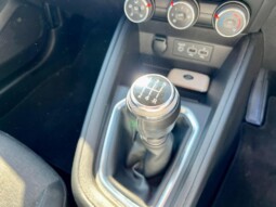 
										 Renault Clio  2020 (44256km) full									