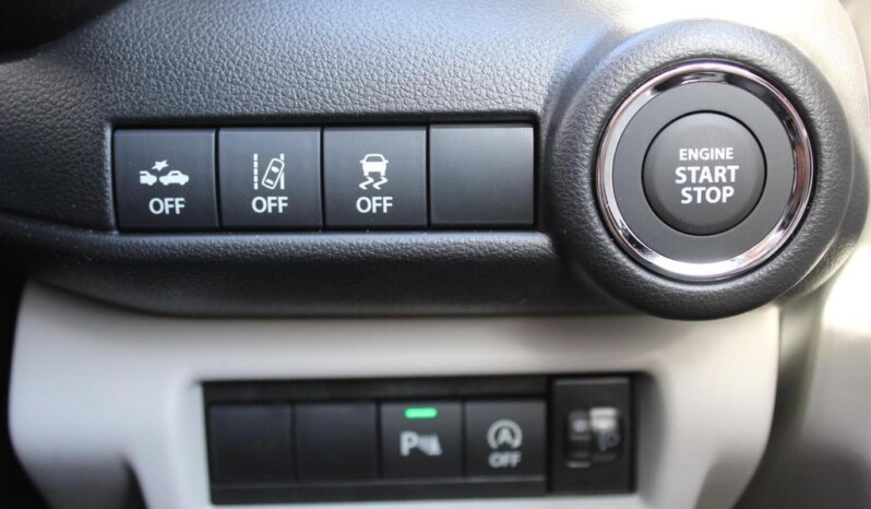 
								Suzuki Swift full									