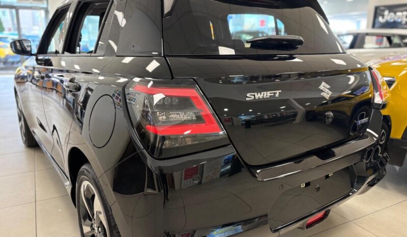
								Suzuki Swift full									