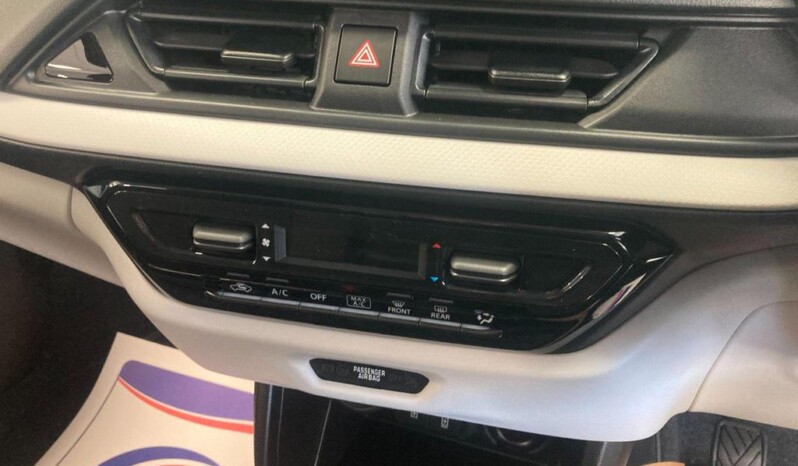 
								Suzuki Swift  full									