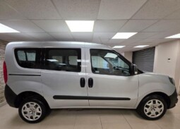 
										Fiat Doblo 2018 (37041km) full									