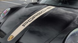 
										Porsche 911 2022 (14 524 km) full									