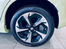 
										Suzuki Swift full									