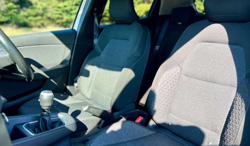
								 Renault Clio  2020 (44256km) full									
