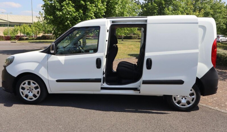 
								Fiat Doblo 2020 ( 8986KM) full									