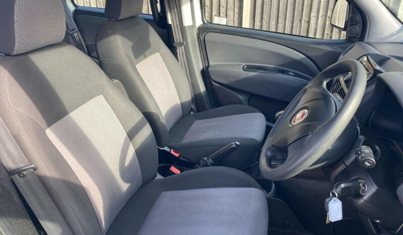 
								Fiat Doblo 2019 (94158km) full									