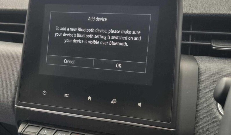 
								Renault Clio 2024 (17565km) full									