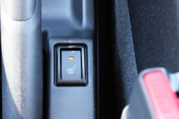 
										Suzuki Swift full									