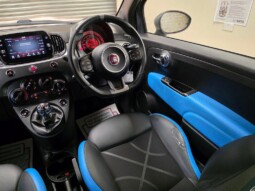
										Fiat 500 2018 (64374km) full									