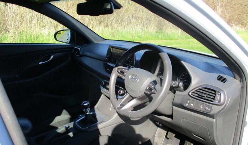 
								Hyundai i30  2019  (51,499 km) full									