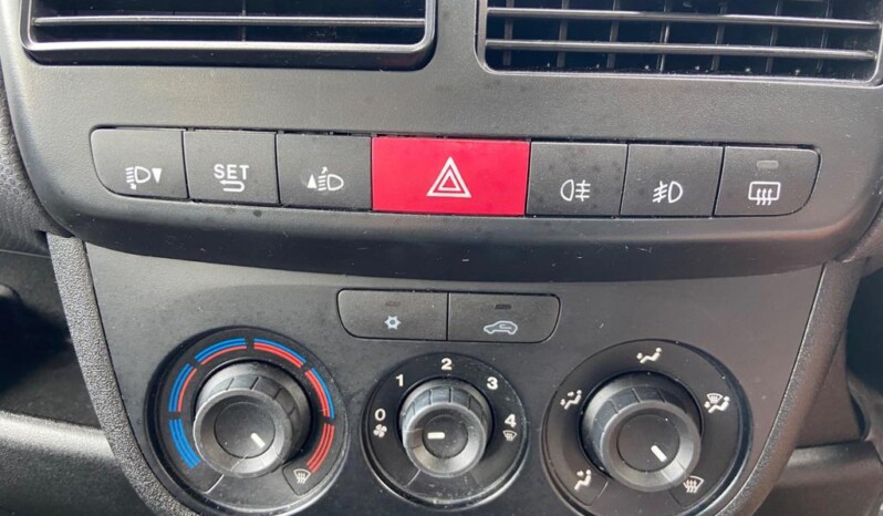 
								Fiat Doblo 2018 (67592KM) full									