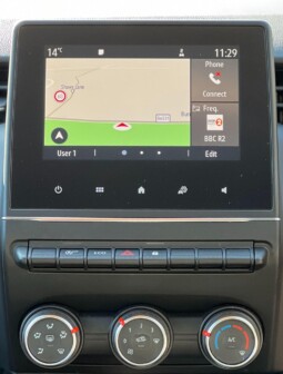 
										 Renault Clio  2020 (44256km) full									