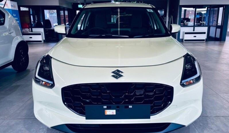 
								Suzuki Swift full									