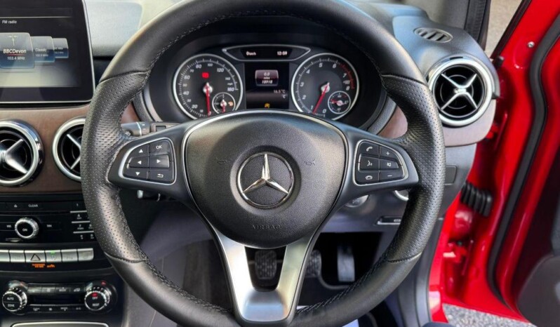 
								Mercedes-Benz B Class (30 577km) full									