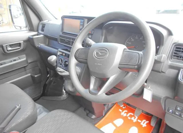 
								DAIHATSU HIJET CARGO 2022 7,760km full									